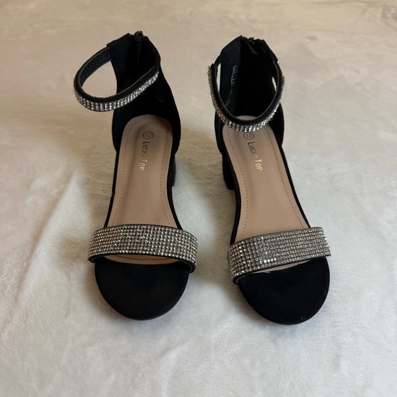 Lucky Top Gallery 45K Black Low Heels with Elegant Rhinestones and Ankle Strap - Picture 2 of 9